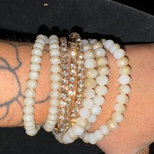 Neutral/Cream Bracelet Set W/Rhinestone Band